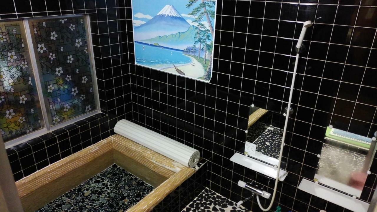 Walking Pilgrimage Hotel Tokiwa Ryokan Ozu  Exterior photo
