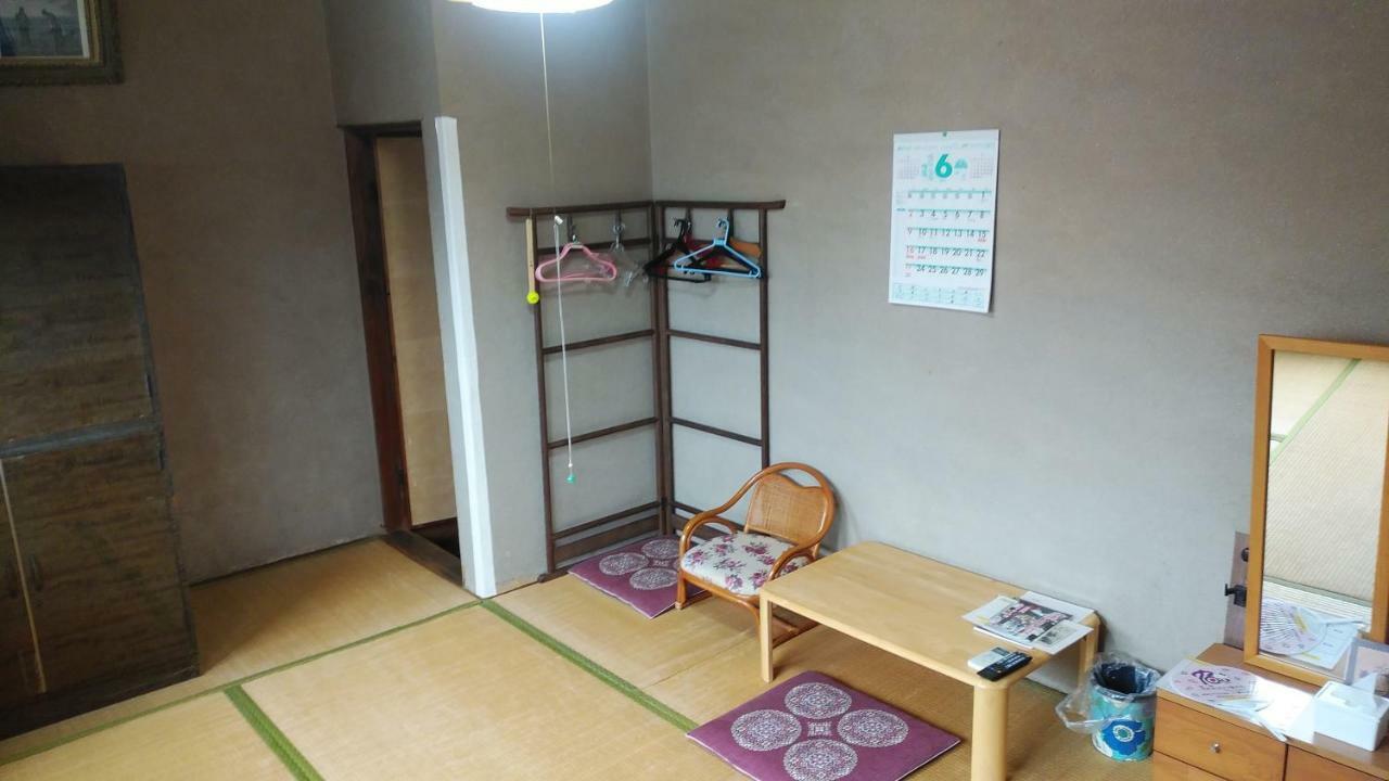 Walking Pilgrimage Hotel Tokiwa Ryokan Ozu  Exterior photo