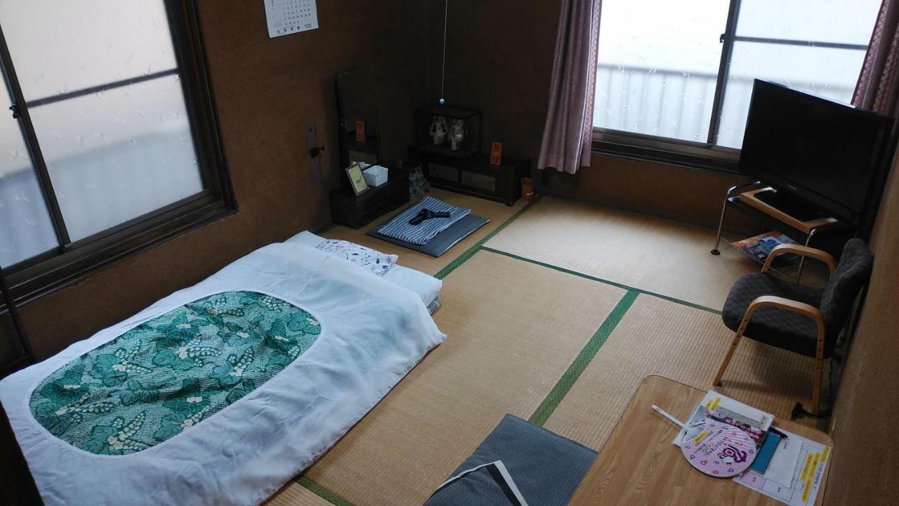 Walking Pilgrimage Hotel Tokiwa Ryokan Ozu  Exterior photo